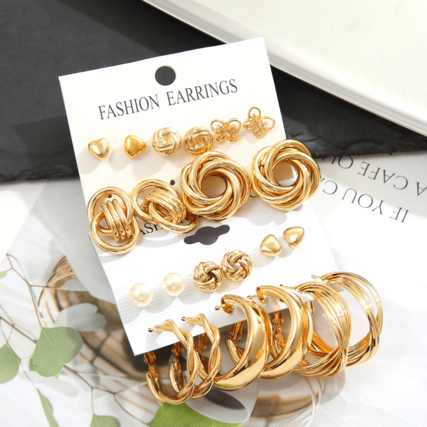 Aretes dorados para fiestas - Imagen 4